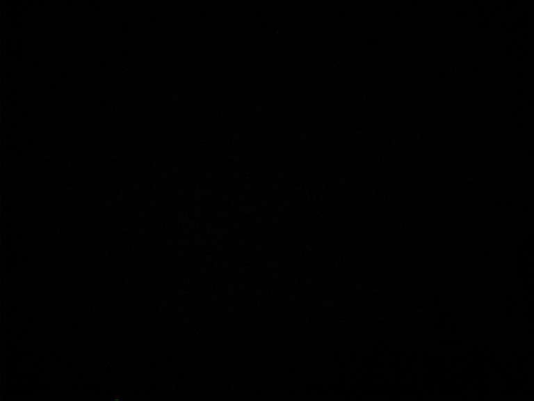 black_screen_of_the_camera_2014-04-24_19-20